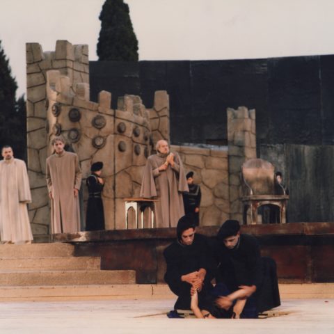 l’Antigone al Teatro Greco di Siracusa, 1986